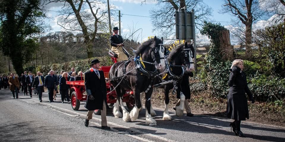 what to expect on the day Jacqueline with horses