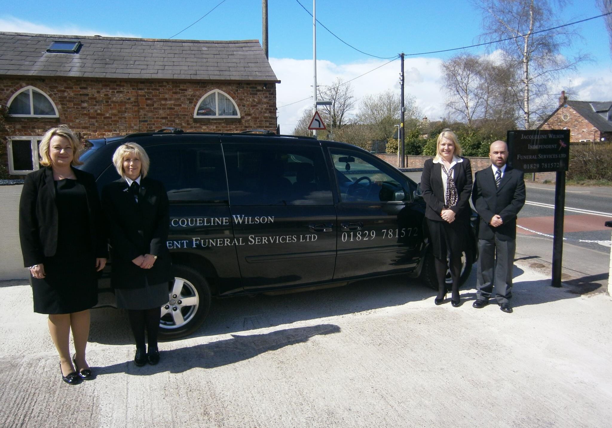 474553_187028634781836_635659205_o